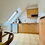 Gyoengy Aparthotel
