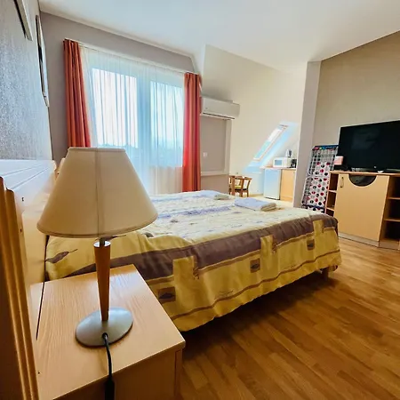 Apartahotel Gyoengy