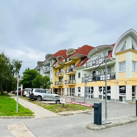 Gyoengy Apartahotel Zalakaros