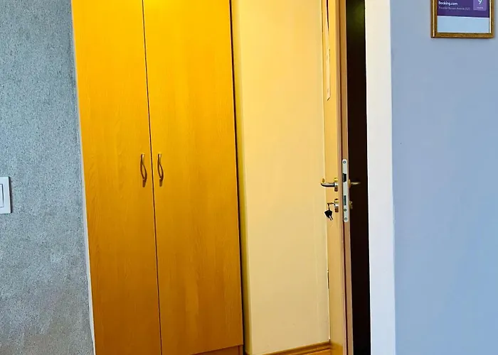 Gyoengy 4*
